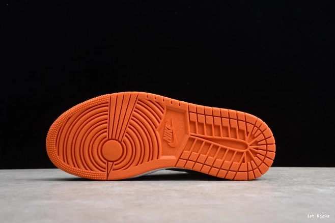 1st Kicks Shoes Backboard Shattered 553558-128 Jordan Air Low 1 0803